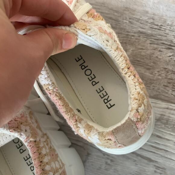 Free People Beau Crochet Sneakers 37 US 6.5 Beige Pink Chunky Sole Cottagecore - Picture 7 of 9